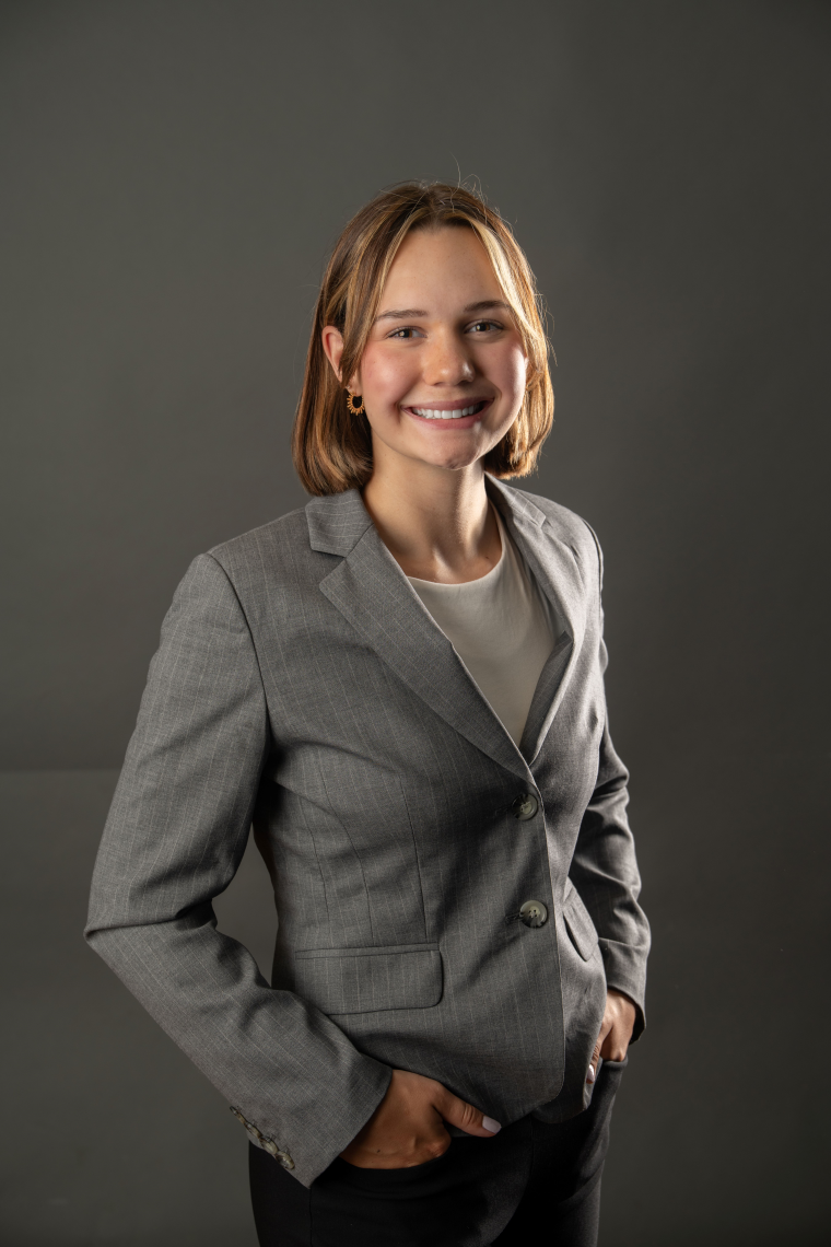 Ashlyn Simonson - Spanish Tutor Ashlyn Simonson - Spanish Tutor