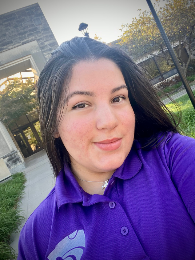 Yesmarie Oyola - Spanish Tutor Yesmarie Oyola - Spanish Tutor