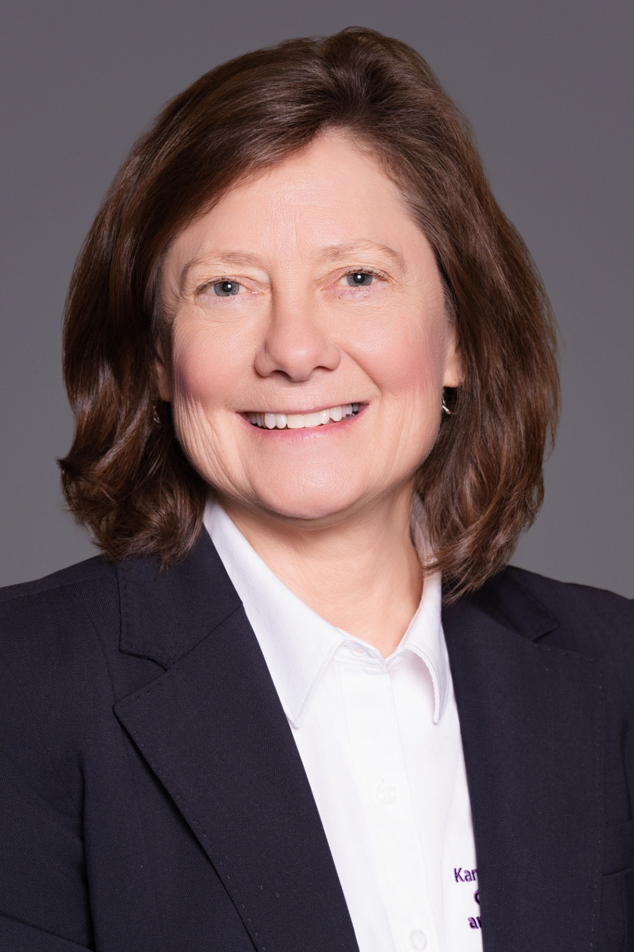 Bronwyn Fees