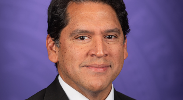 Headshot of Provost Mendez