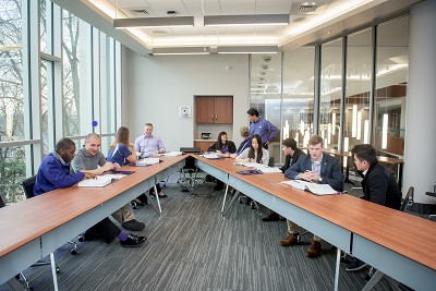 Students in a personal financial planning class